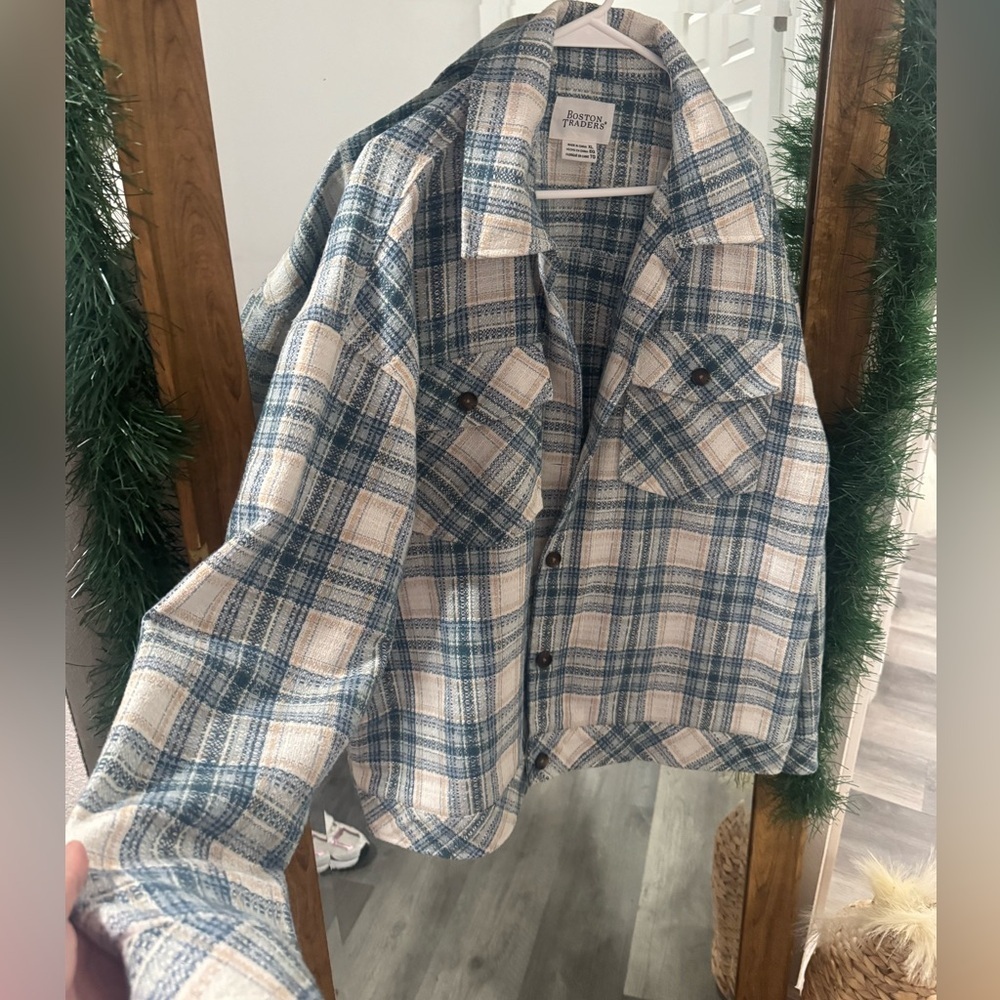 NWOT Boston Traders Plaid Shacket - Picture 2 of 3